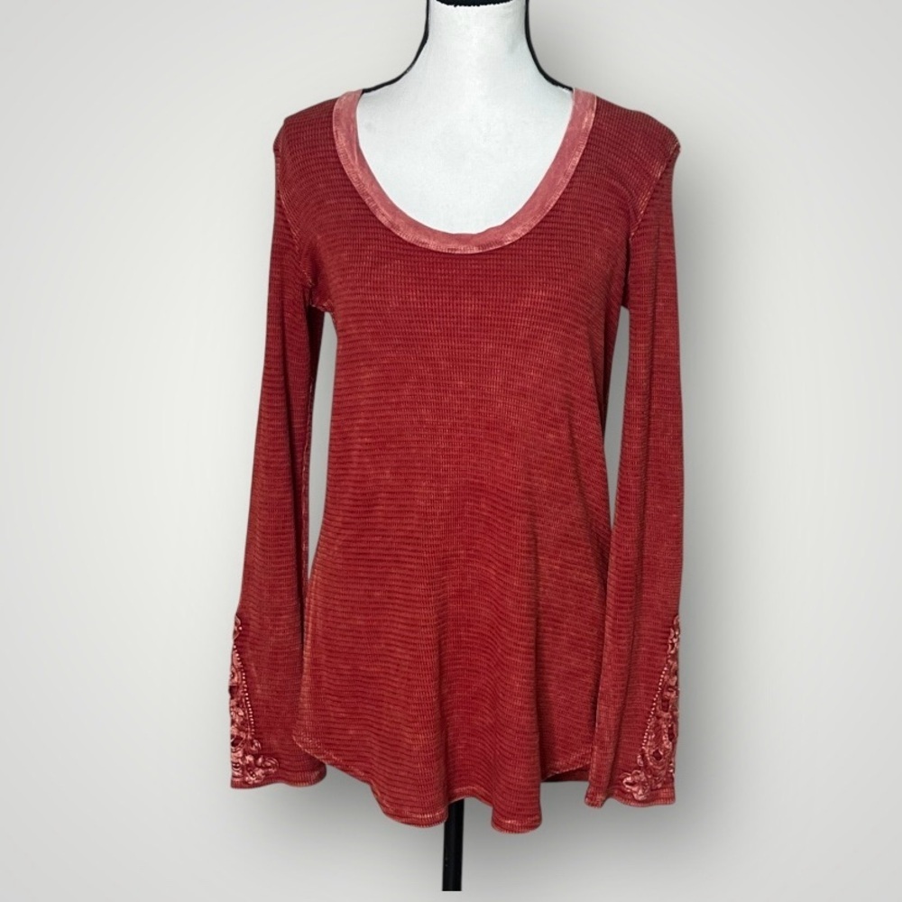 Braeve pumpkin crochet sleeves Henley long shirt